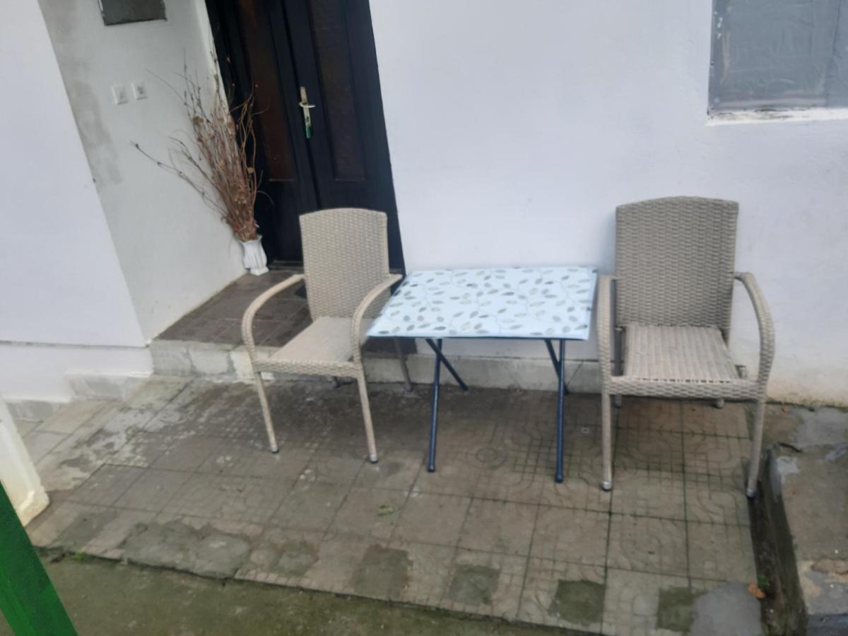 Vila Mir Pirot Eksteriør billede